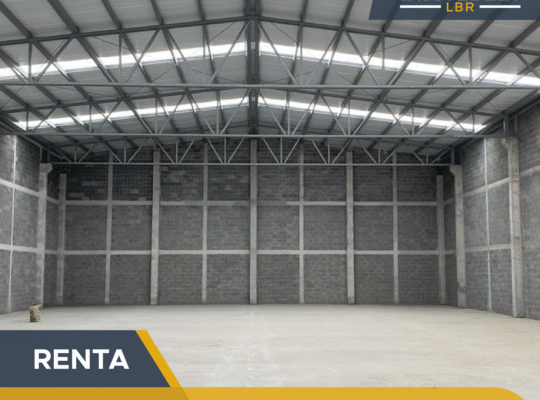 Bodega Industrial Av. Renta Herberto Castillo en Santa Catarina N.L.