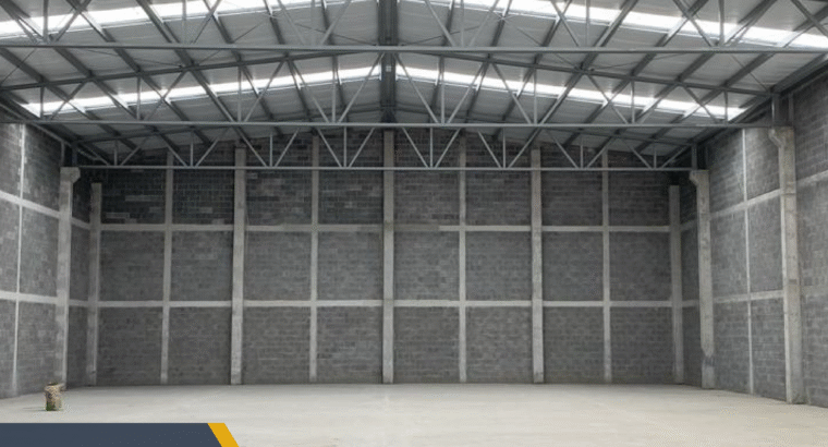 Bodega Industrial Av. Renta Herberto Castillo en Santa Catarina N.L.