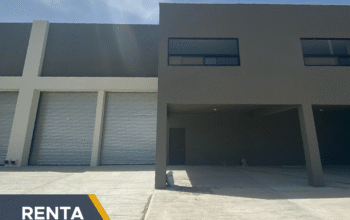 Bodega Industrial Av. Renta Herberto Castillo en Santa Catarina N.L.